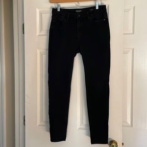 Judy Blue Woman’s Black High-Rise Skinny Jeans 11/30